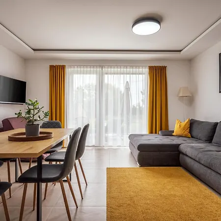 Pusszantalak Paloznak