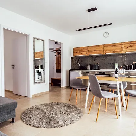 Apartmán Pusszantalak *