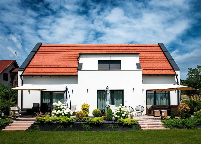 Appartement Pusszantalak Paloznak