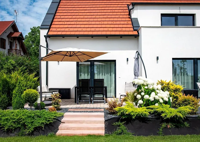 Appartement Pusszantalak *